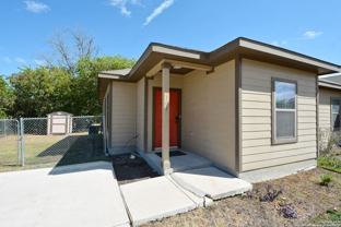 107 Rosedale Ave - Photo 1 of 1