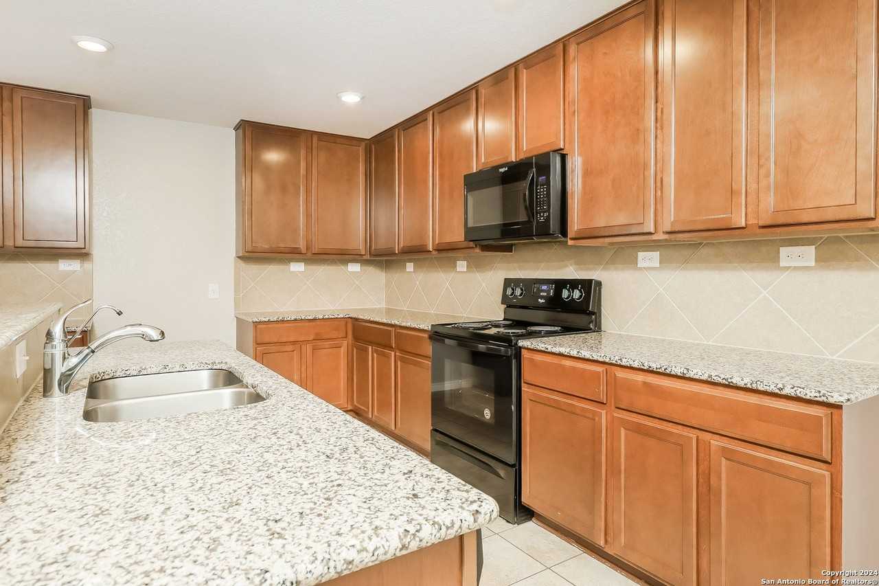 2015 Ares Cove - Photo 7 of 21