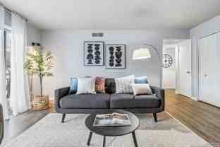 8038 Broadway #225L - Photo 1 of 1