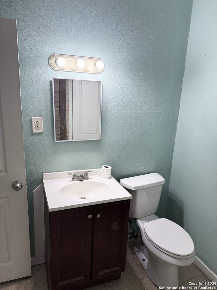 1902 Lennon Ave #2 - Photo 7 of 16
