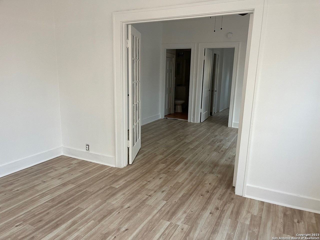 1623 North Pan Am Expressway #1 - Photo 4 of 7