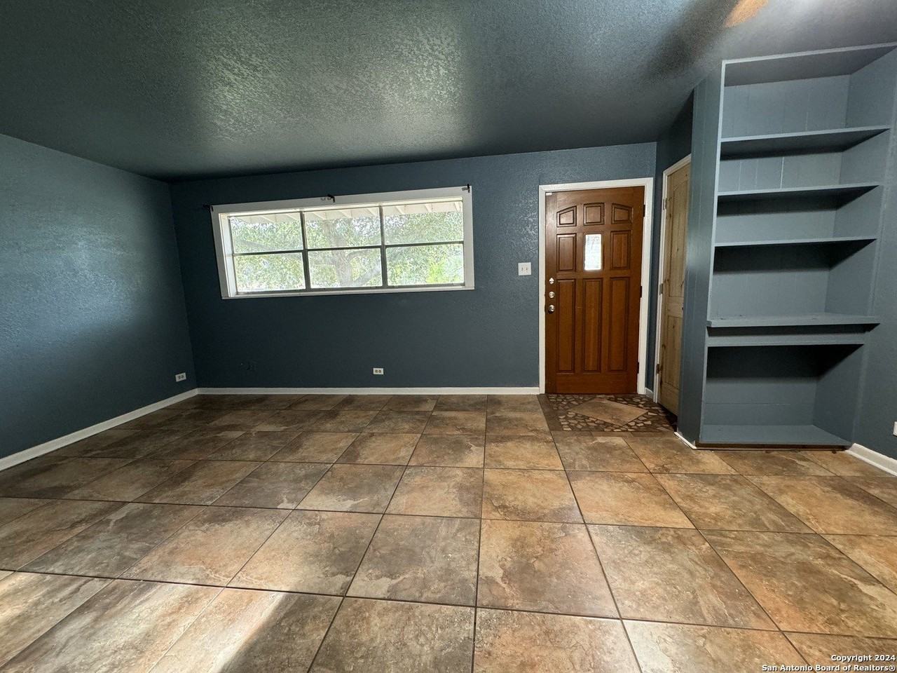 119 Greenlawn Avenue - Photo 2 of 25