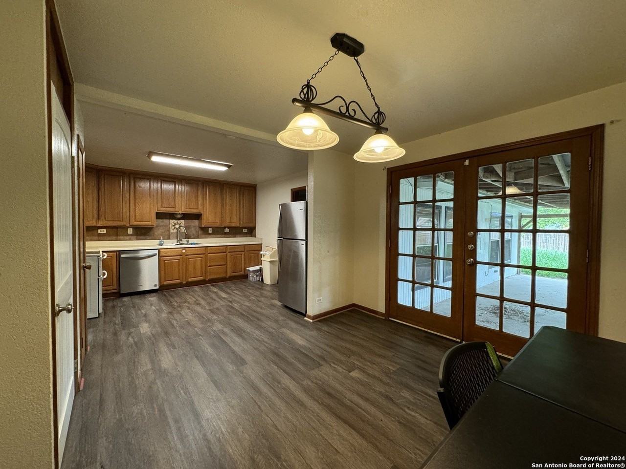 119 Greenlawn Avenue - Photo 5 of 25