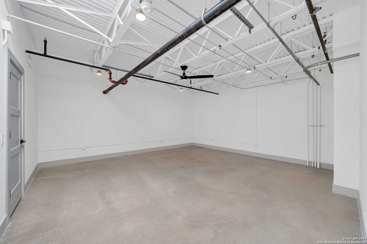 215 Coca-Cola Place #302 - Photo 5 of 15