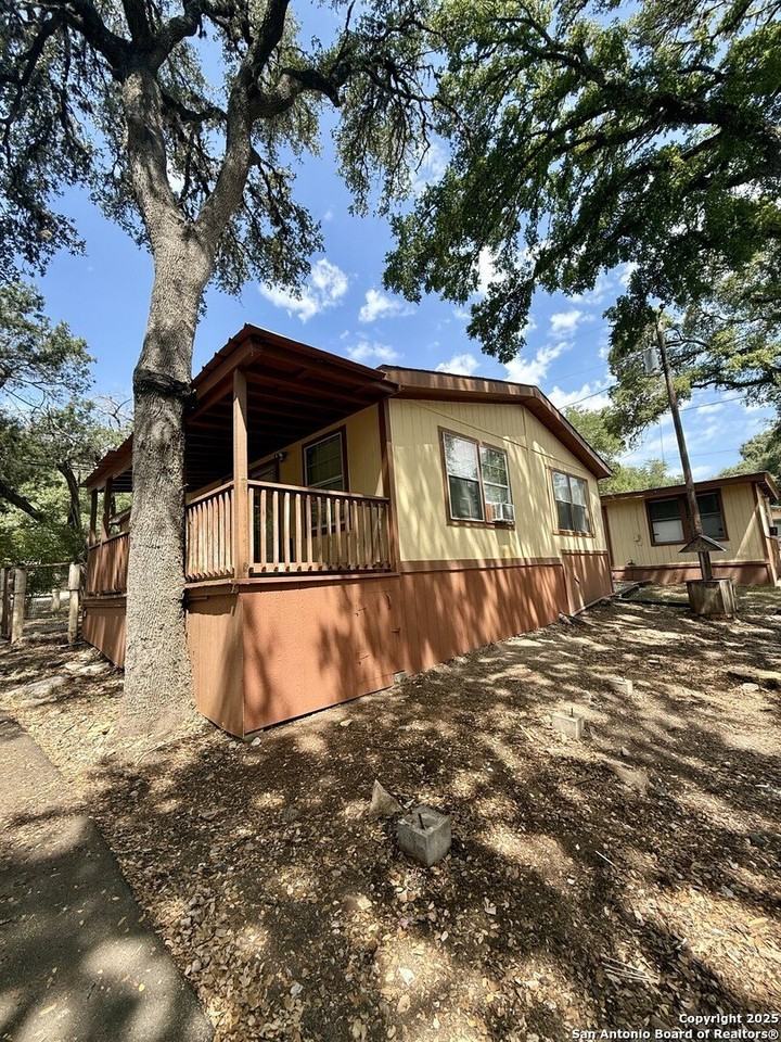 12095 Park Road 37 Unit B #B - Photo 3 of 23