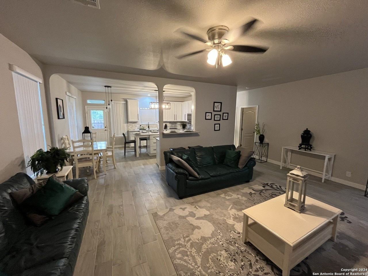 5618 Arcadia Park - Photo 4 of 31