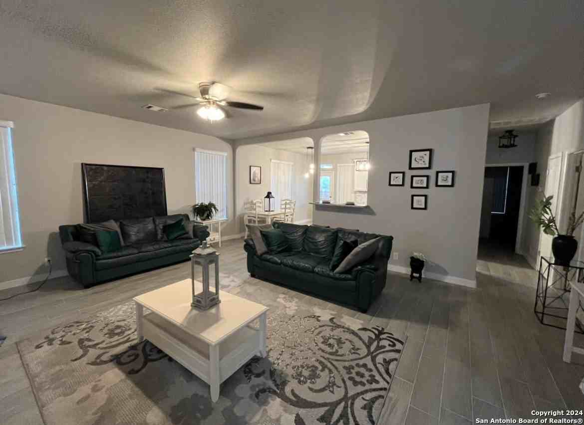 5618 Arcadia Park - Photo 6 of 31