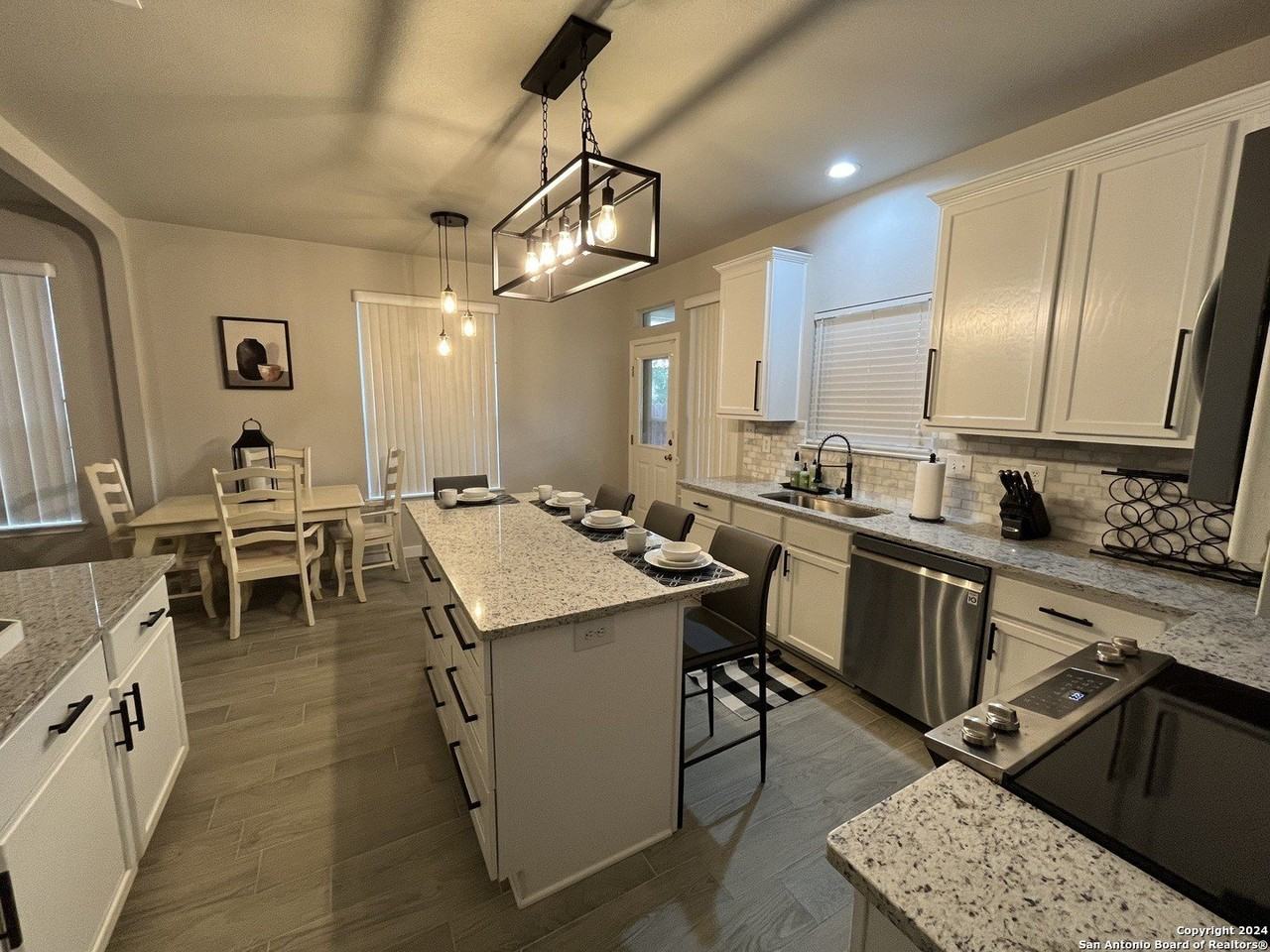 5618 Arcadia Park - Photo 7 of 31