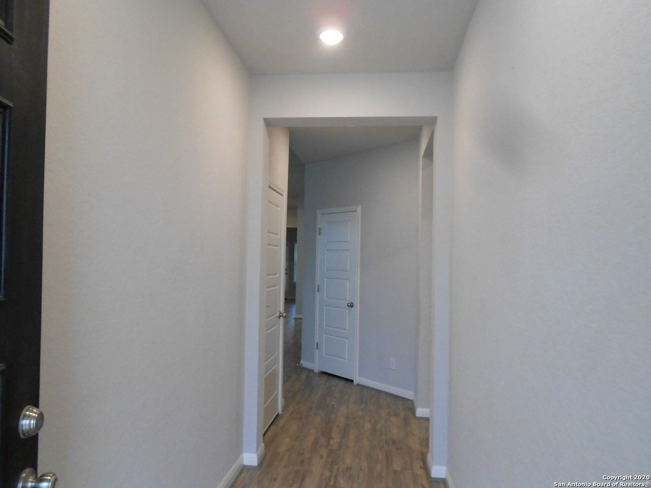 9729 Novacek Blvd - Photo 2 of 22