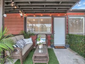 3803 Barrington St Apt 3e #3E - Photo 1 of 1