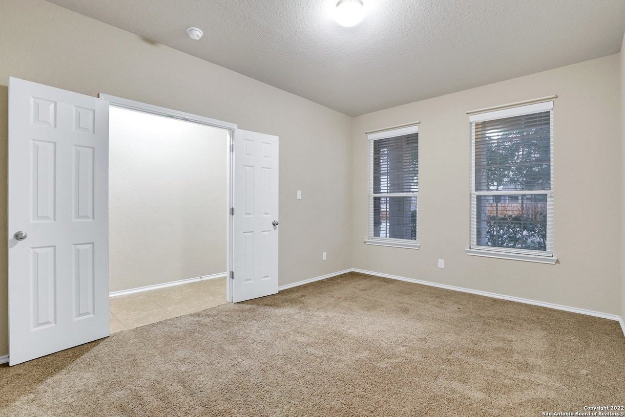 11708 Northern Star Rd - Photo 3 of 25