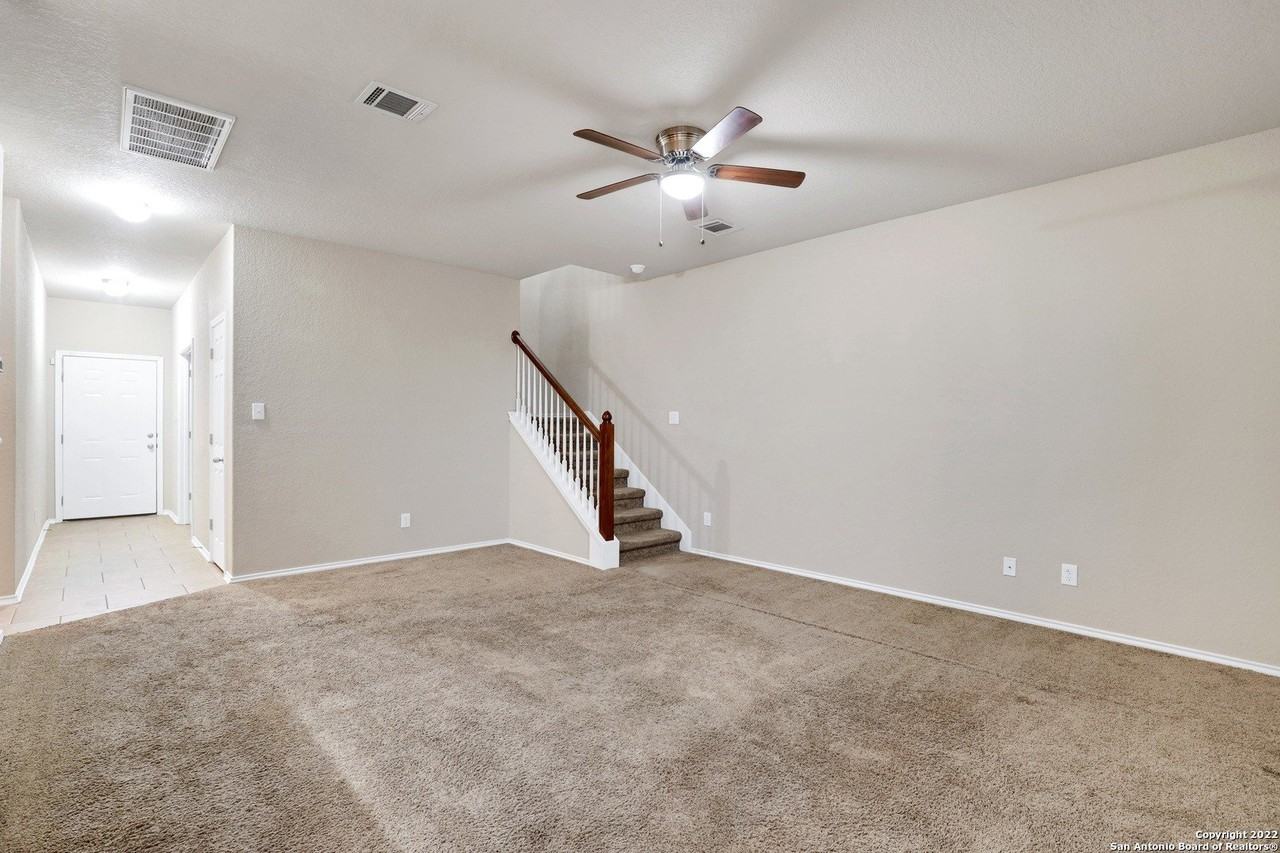 11708 Northern Star Rd - Photo 4 of 25