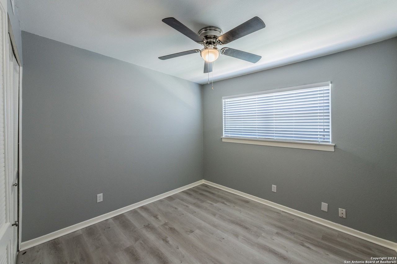 423 E Dewey Pl Unit 4 #4 - Photo 7 of 17