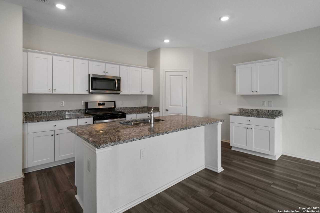 5246 Winding Strm - Photo 7 of 25