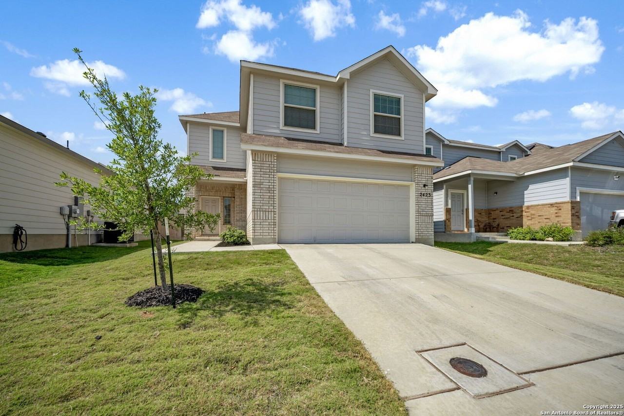 2423 Applewhite Meadow - Photo 3 of 30