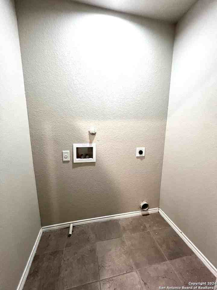 1514 Lucile Street - Photo 6 of 16