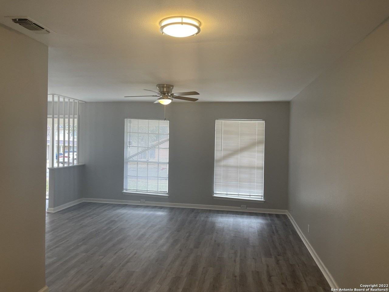 2018 Harpers Ferry St - Photo 4 of 18