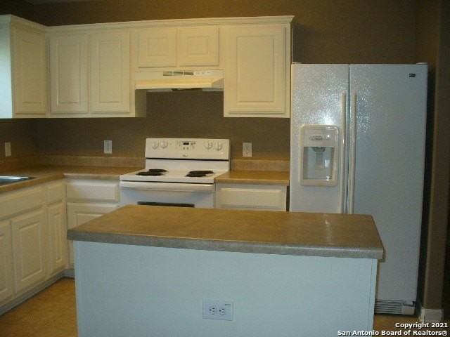 5815 Circle Canyon - Photo 3 of 20