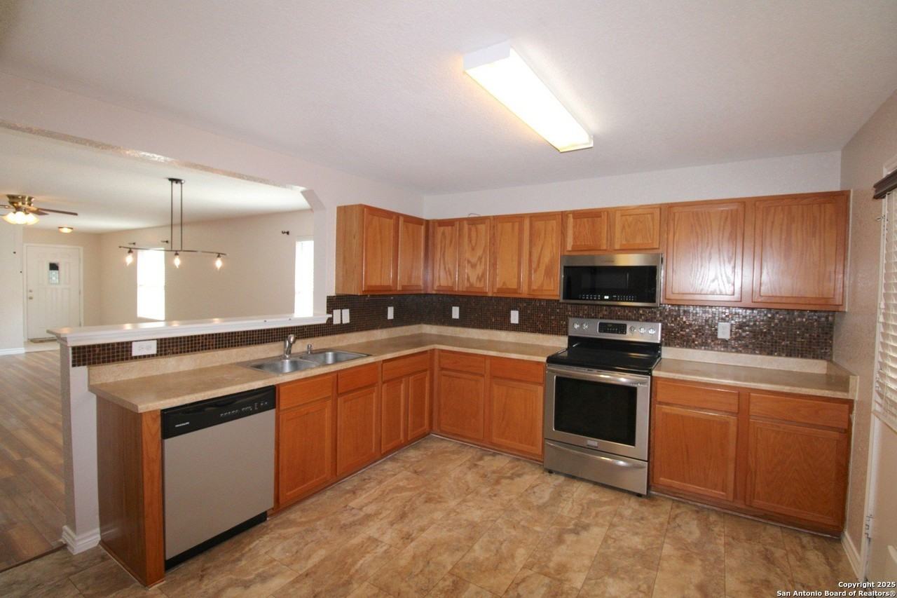 7815 Liberty Horse - Photo 7 of 27