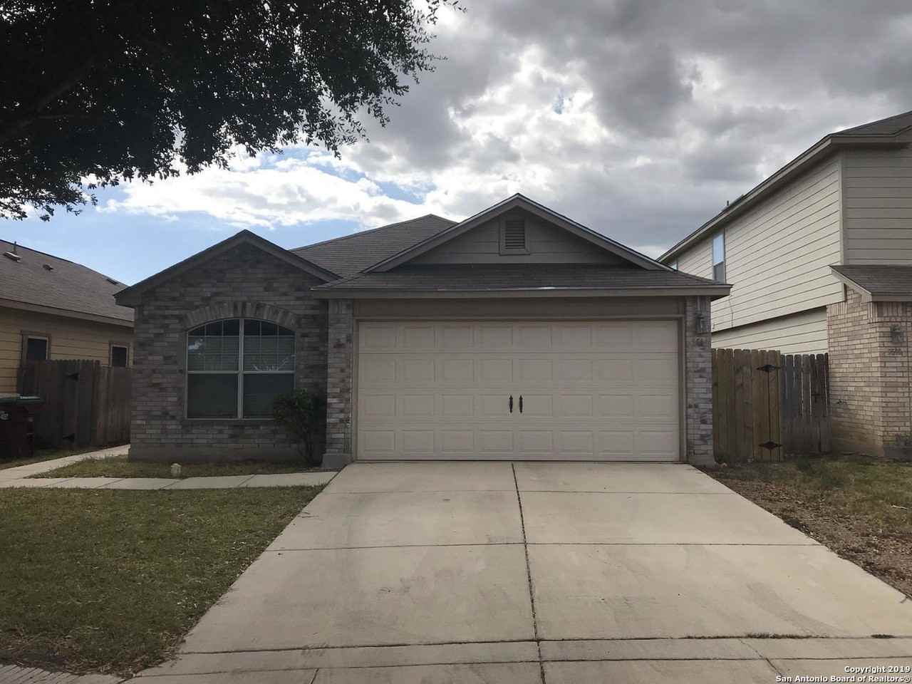 3515 Dunlap Flds - Photo 2 of 14