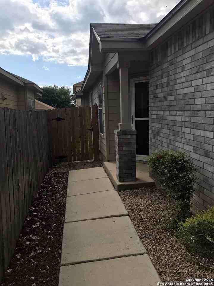 3515 Dunlap Flds - Photo 3 of 14