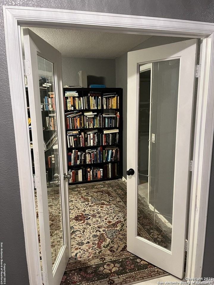 15710 Robin Vw - Photo 4 of 28