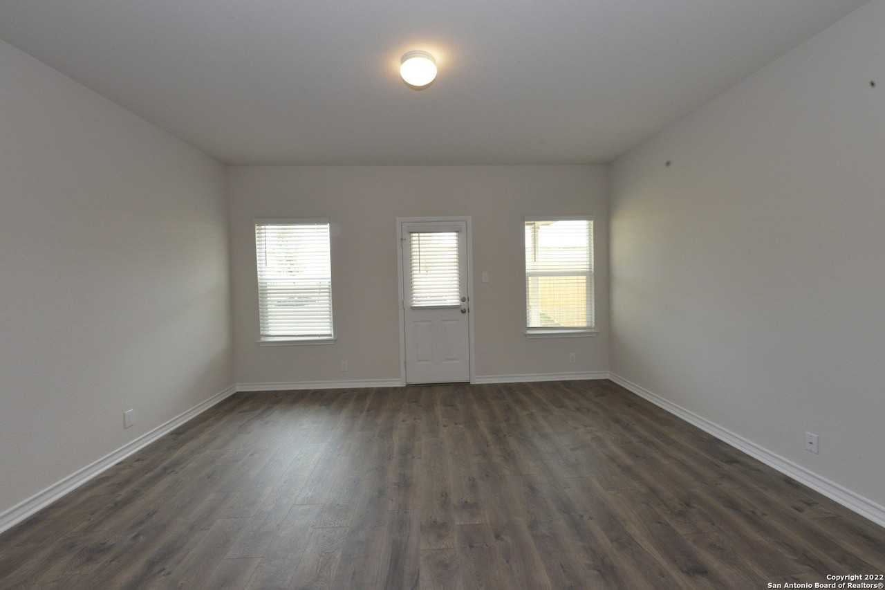 4626 Chalk Flats - Photo 5 of 32