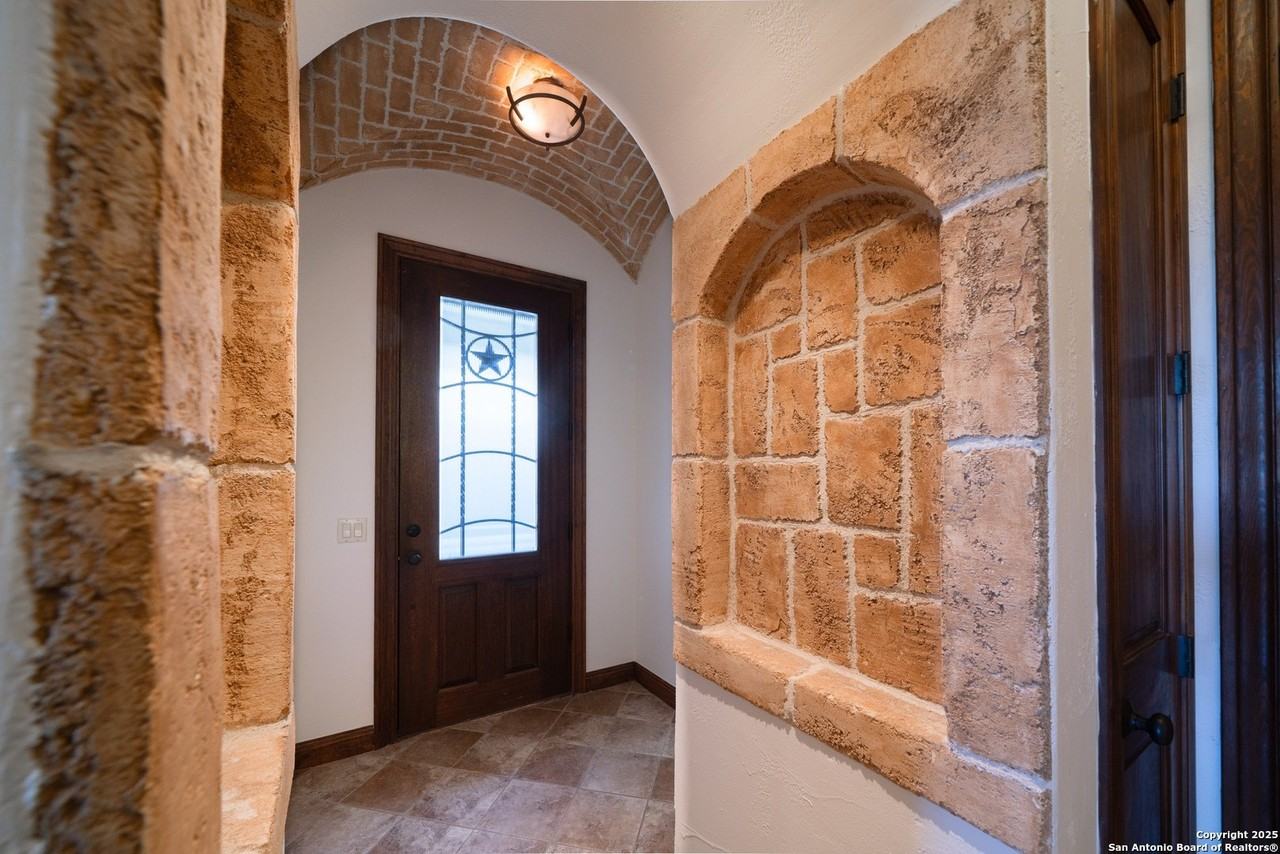 17545 E Reed Parks Rd Unit 2 #2 - Photo 5 of 39