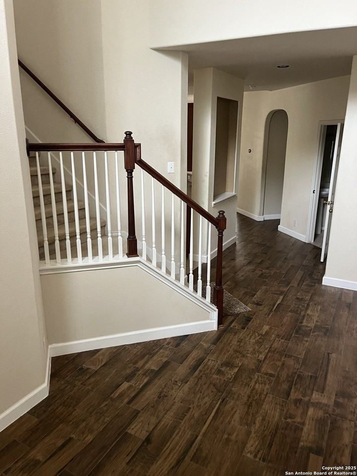 1719 Heavens Peak - Photo 2 of 43