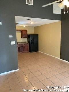 7611 Windsor Oaks - Photo 2 of 10