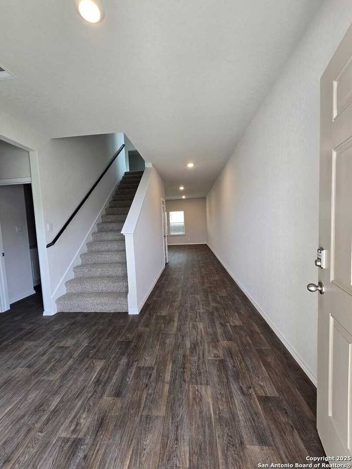 108 Sabine Gull - Photo 7 of 13