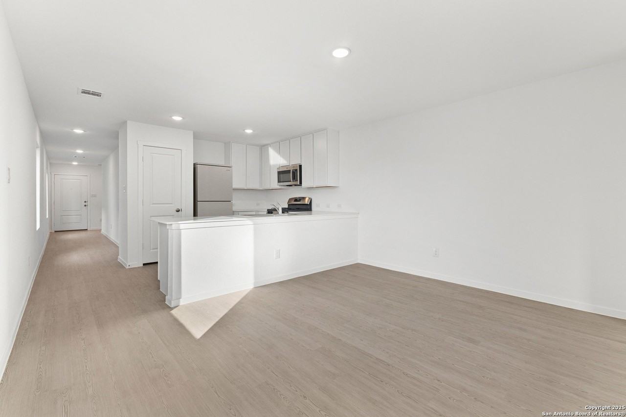 3415 Rock Mill Dm - Photo 7 of 26