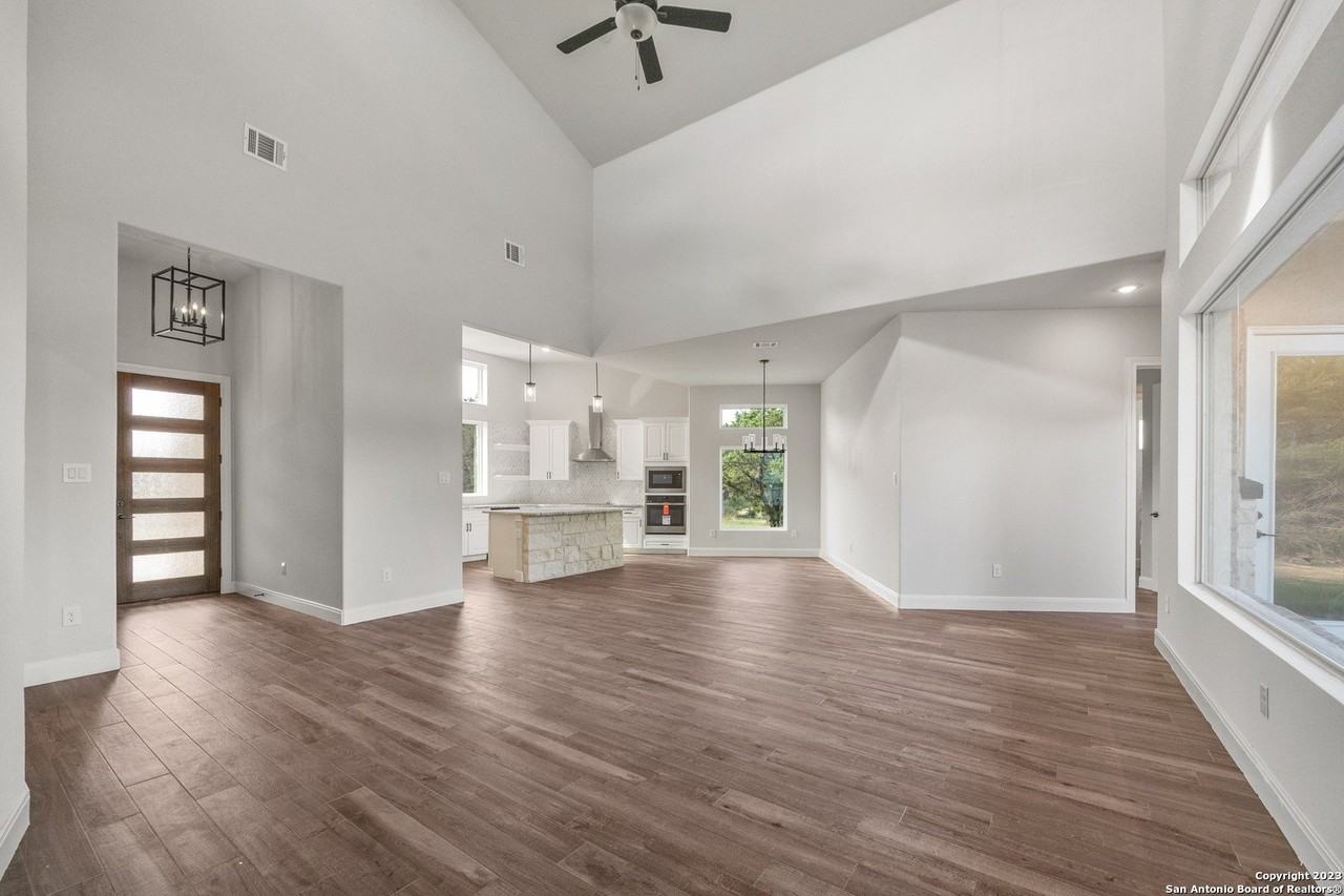 118 Cap Rock - Photo 2 of 29