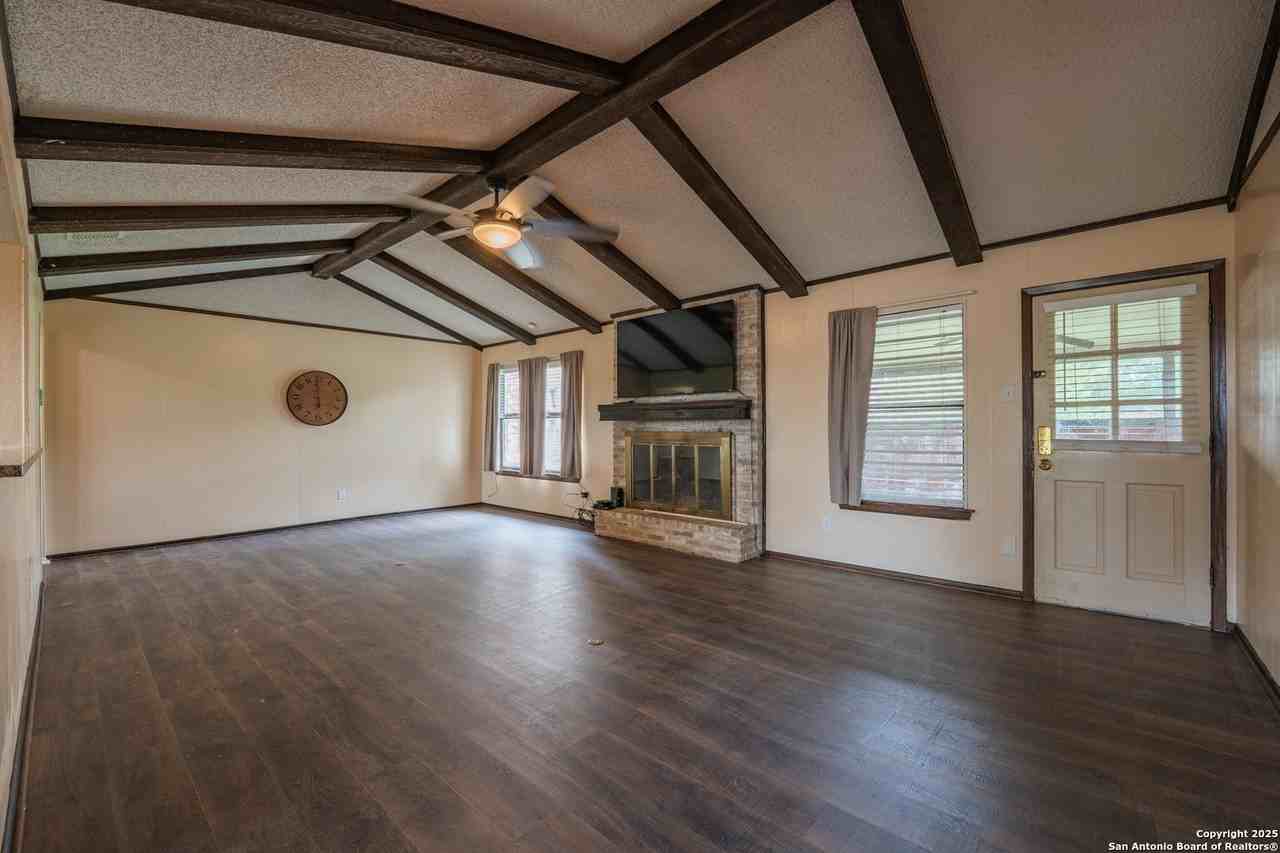 1002 River Oak Drive #MAIN - Photo 5 of 33