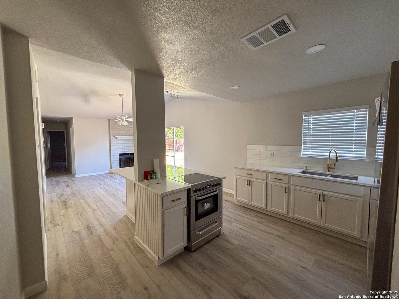 14417 Waddesdon Bluff - Photo 5 of 19