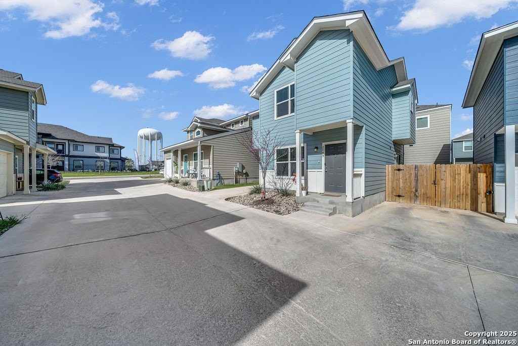 2045 Silver Oaks Unit 18-B #18B - Photo 2 of 20