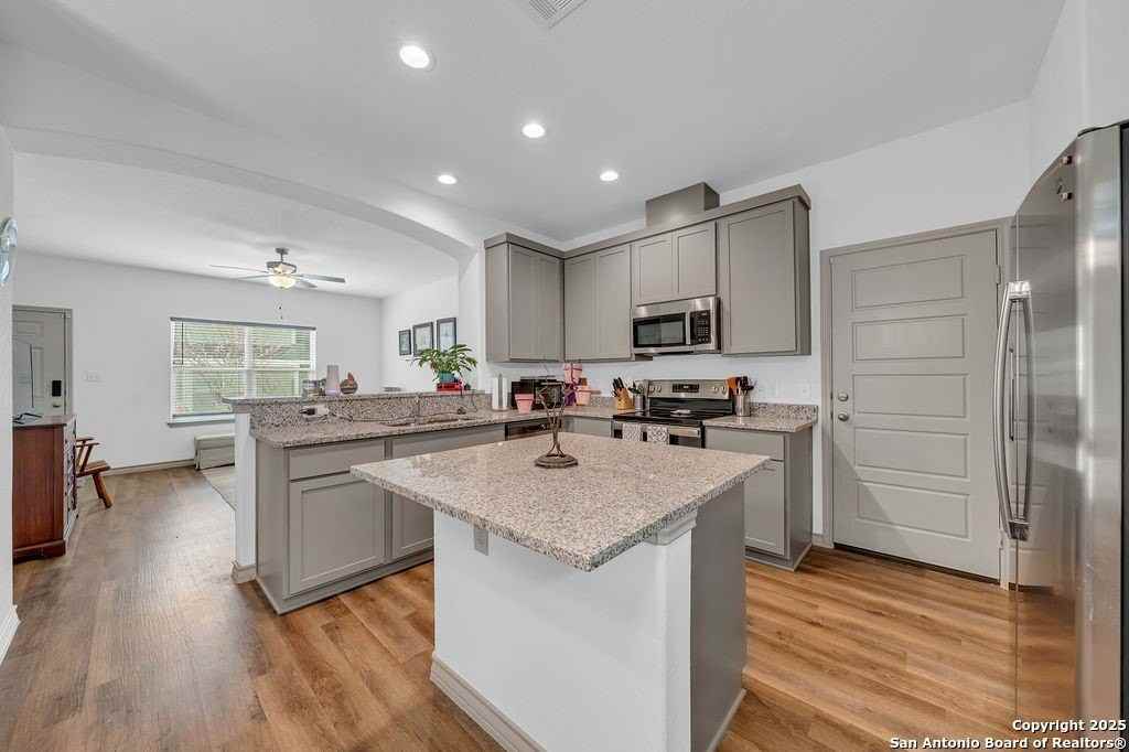 2045 Silver Oaks Unit 18-B #18B - Photo 7 of 20