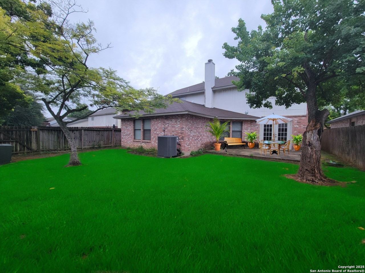 13154 Regency Bend - Photo 3 of 25