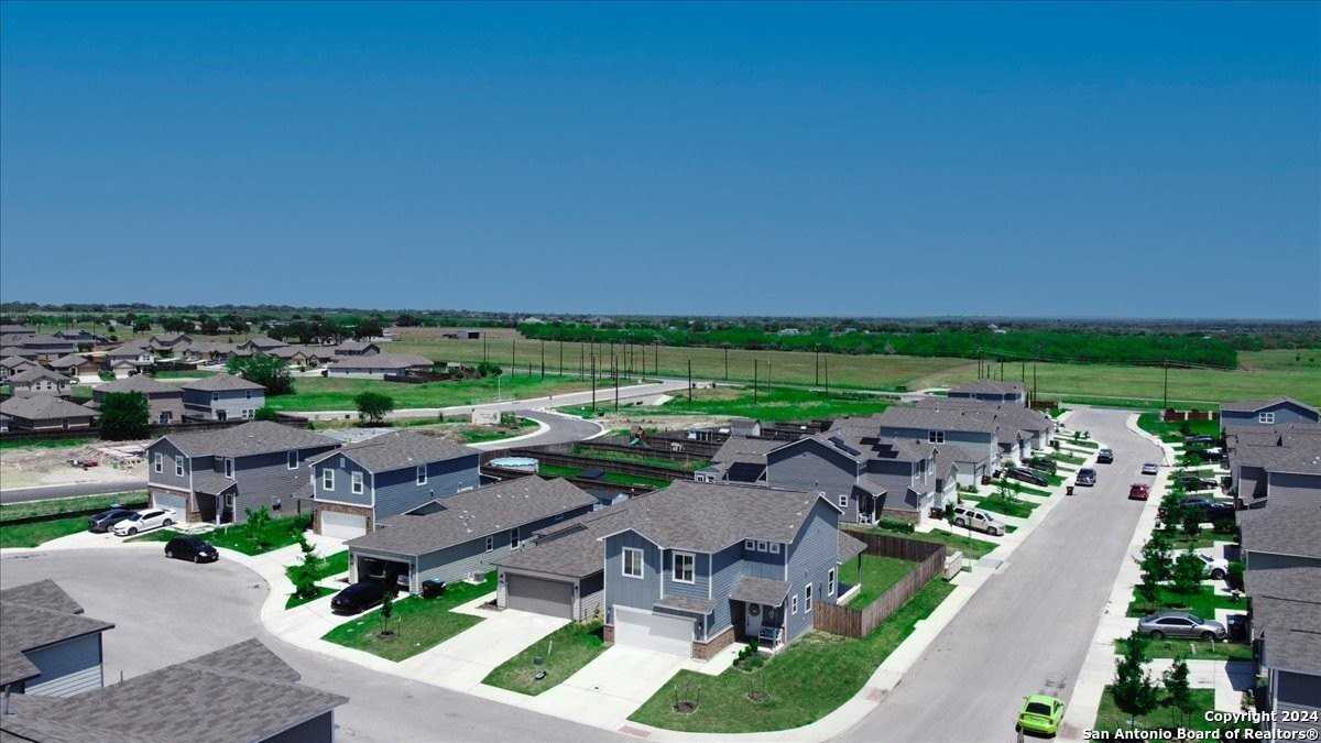 12904 Liam Ct - Photo 7 of 35