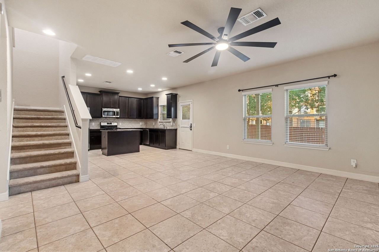 8806 Atwater Creek - Photo 5 of 16