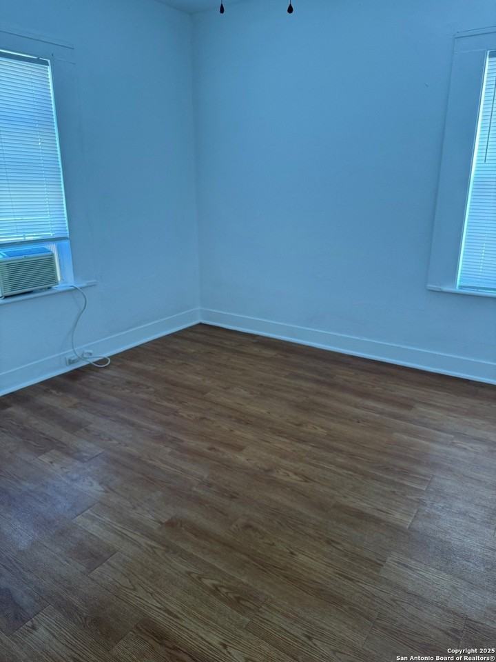 1930 West Hermosa Drive - Photo 7 of 11