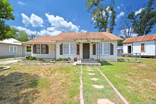 365 E Faust St - Photo 1 of 1