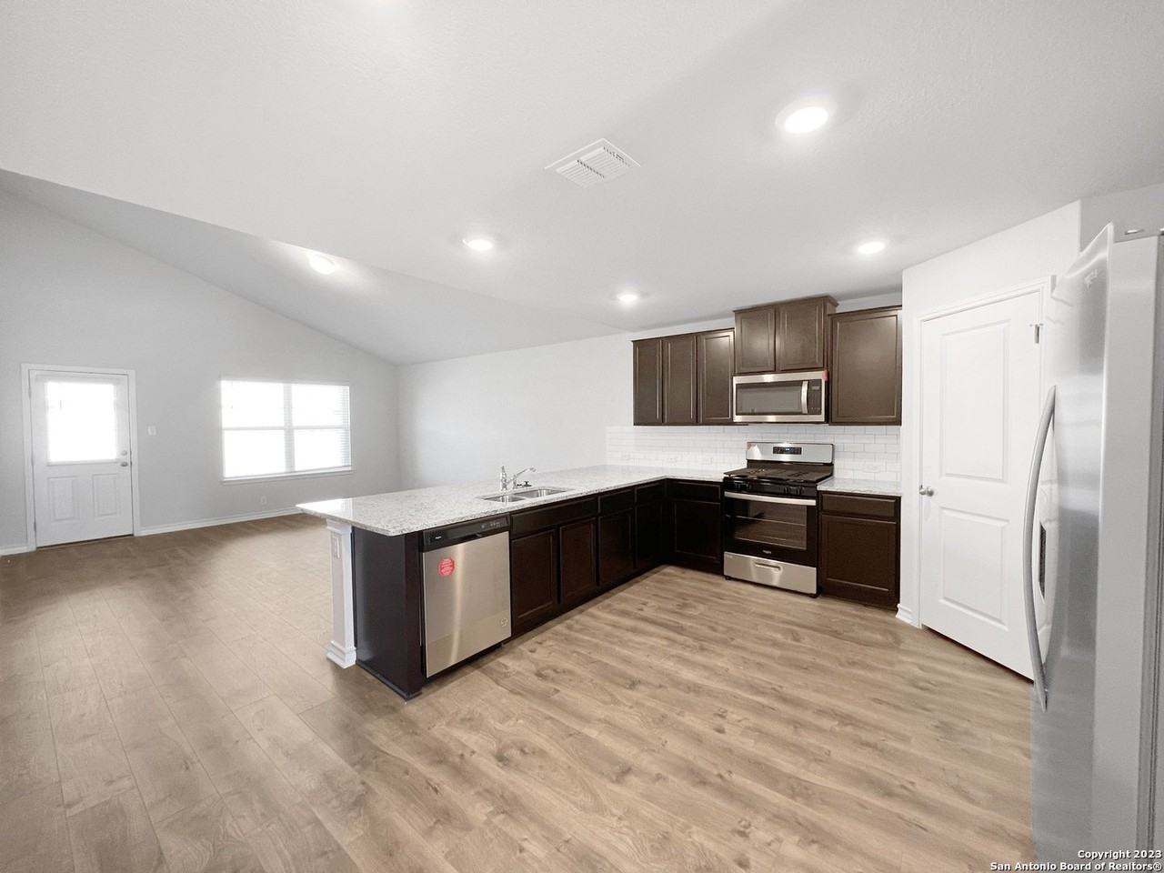 13611 Boothe Grove - Photo 7 of 28