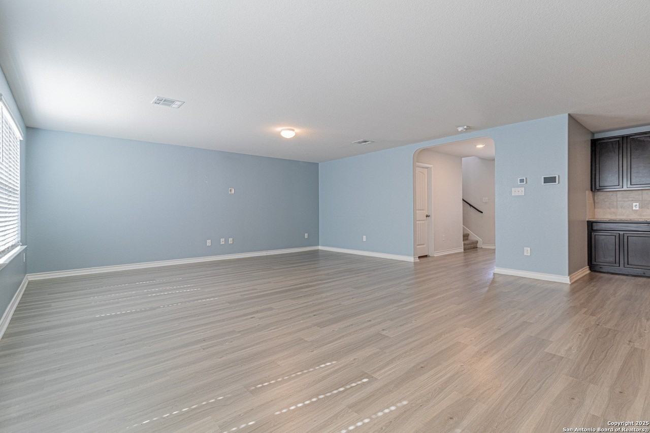 6426 Staccato Staff - Photo 5 of 35