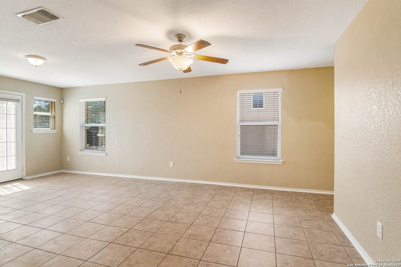 938 Spello Circle - Photo 6 of 23