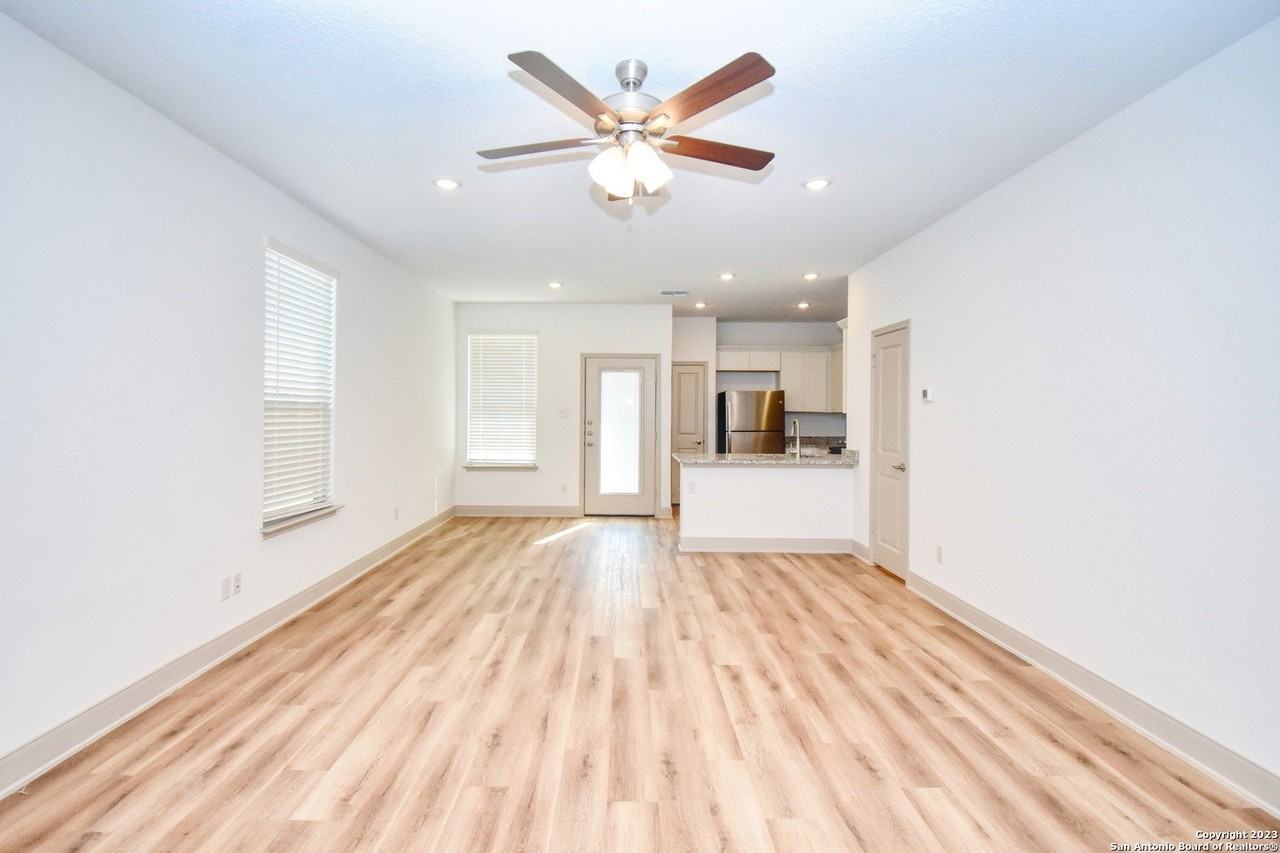 10220 Eaglewood Nook Unit 101 #101 - Photo 5 of 15