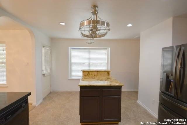 9102 Granberry Pass - Photo 7 of 18