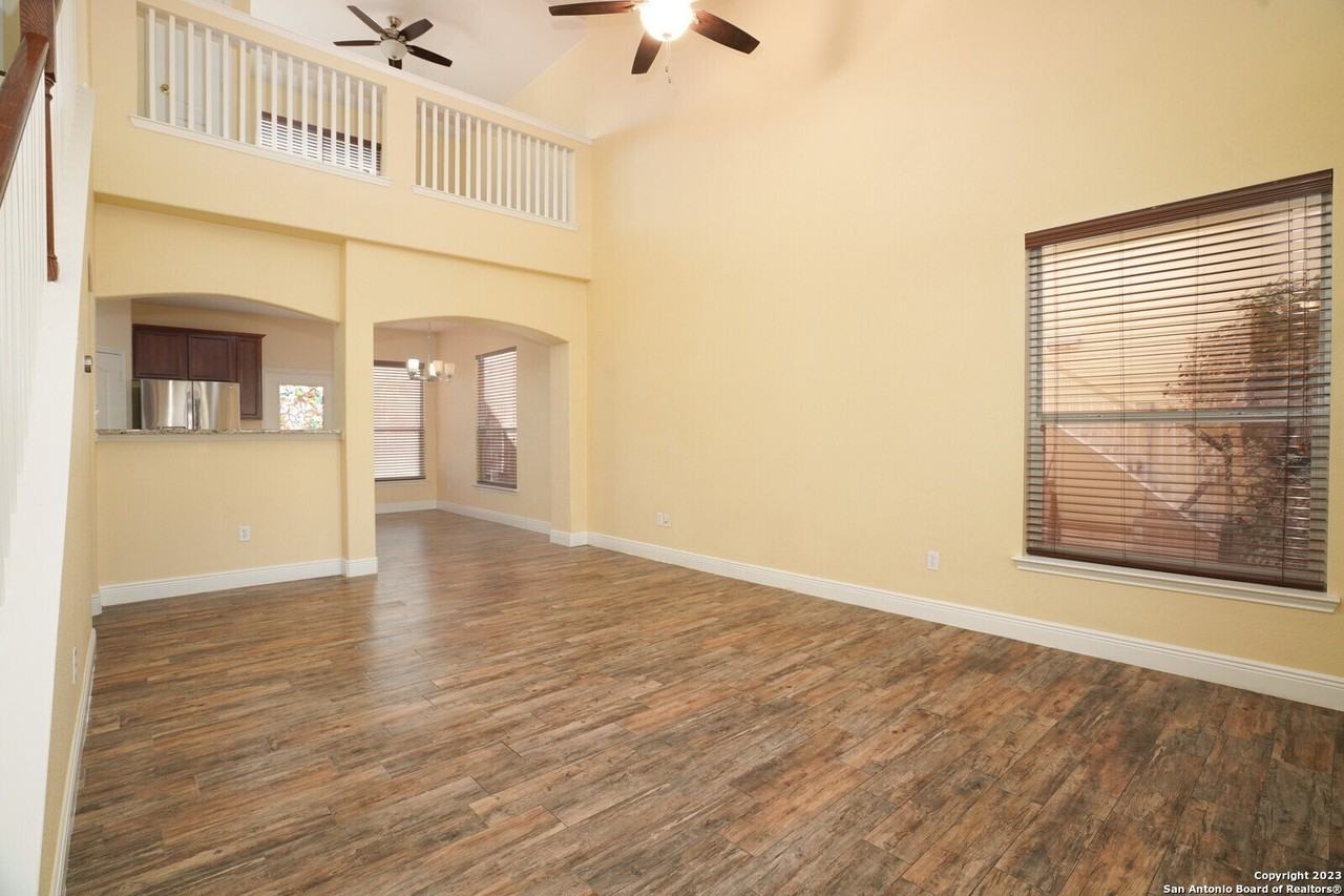 1354 Crown Brk - Photo 6 of 25