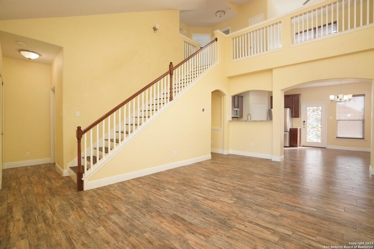 1354 Crown Brk - Photo 7 of 25