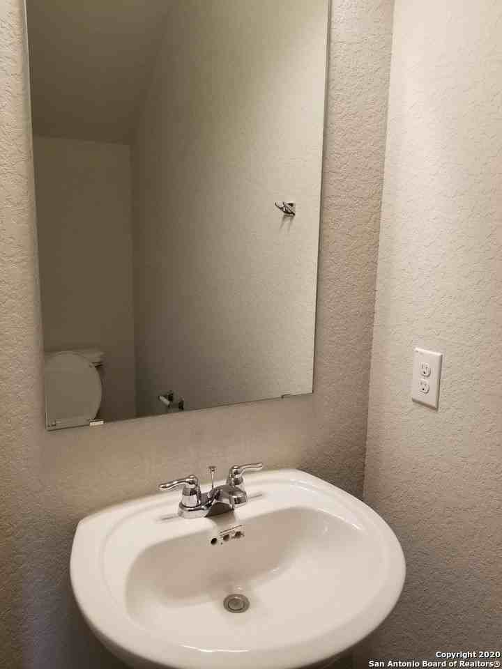 7930 Oak Meadows Bend - Photo 4 of 20